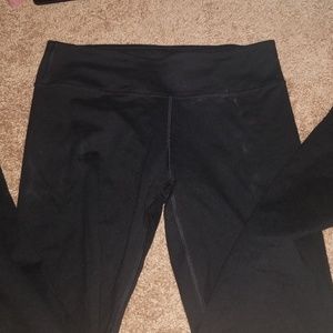 Fabletics Full Length Salar Legging Mid-Rise M